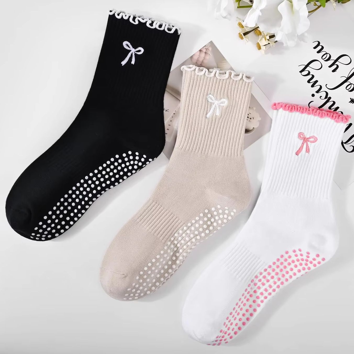 3組の滑り止めグリップ付きピラティスソックス、純綿通気性ヨガ - Medias Para Pilates Y Yoga のレビューと価格