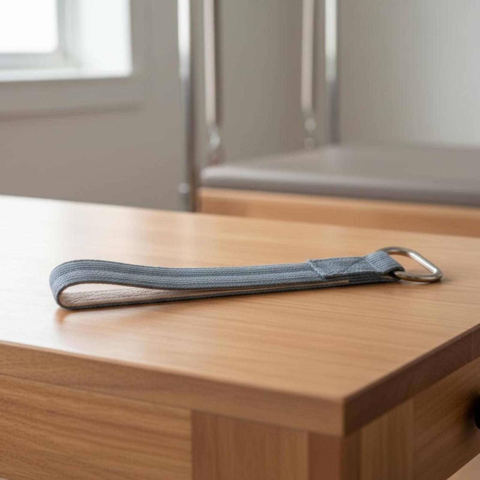 ピラティス リフォーマーベッド用調節可能なループストラップ、 - Pilates & Yoga Vertebrasana のレビューと価格